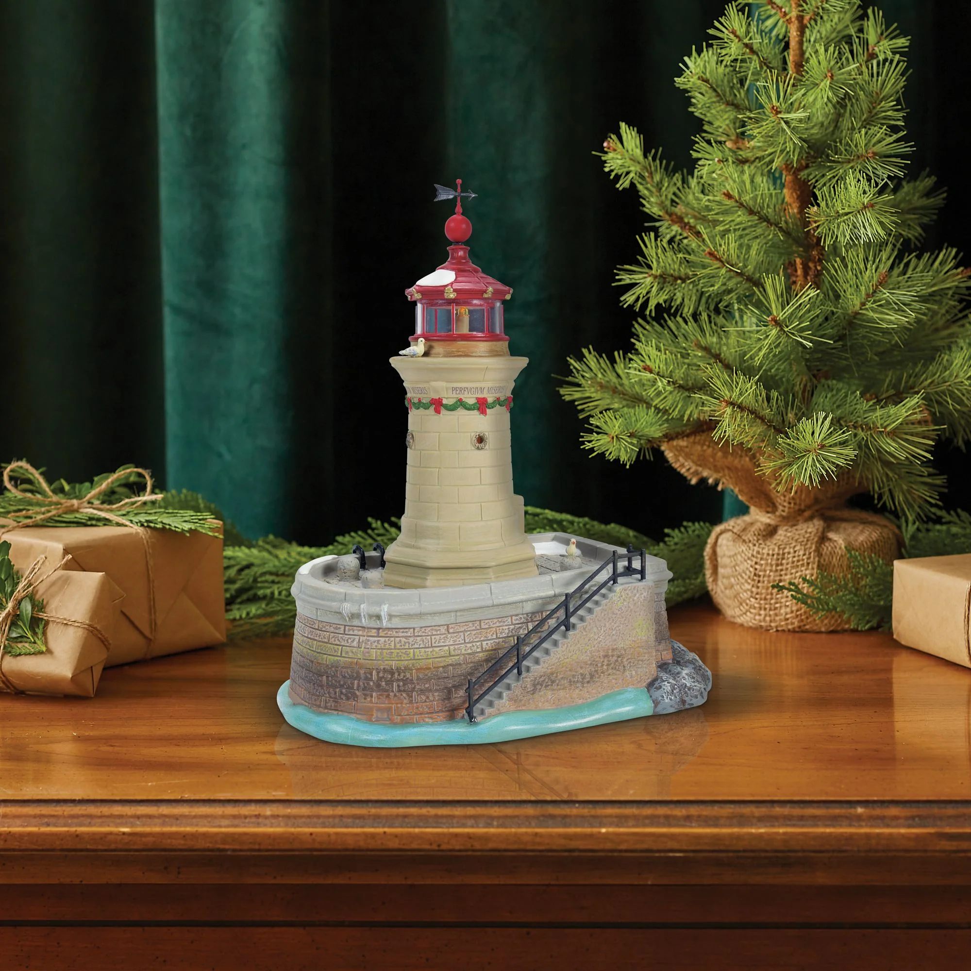 Ramsgate Lighthouse - Dickens Village - Image 2