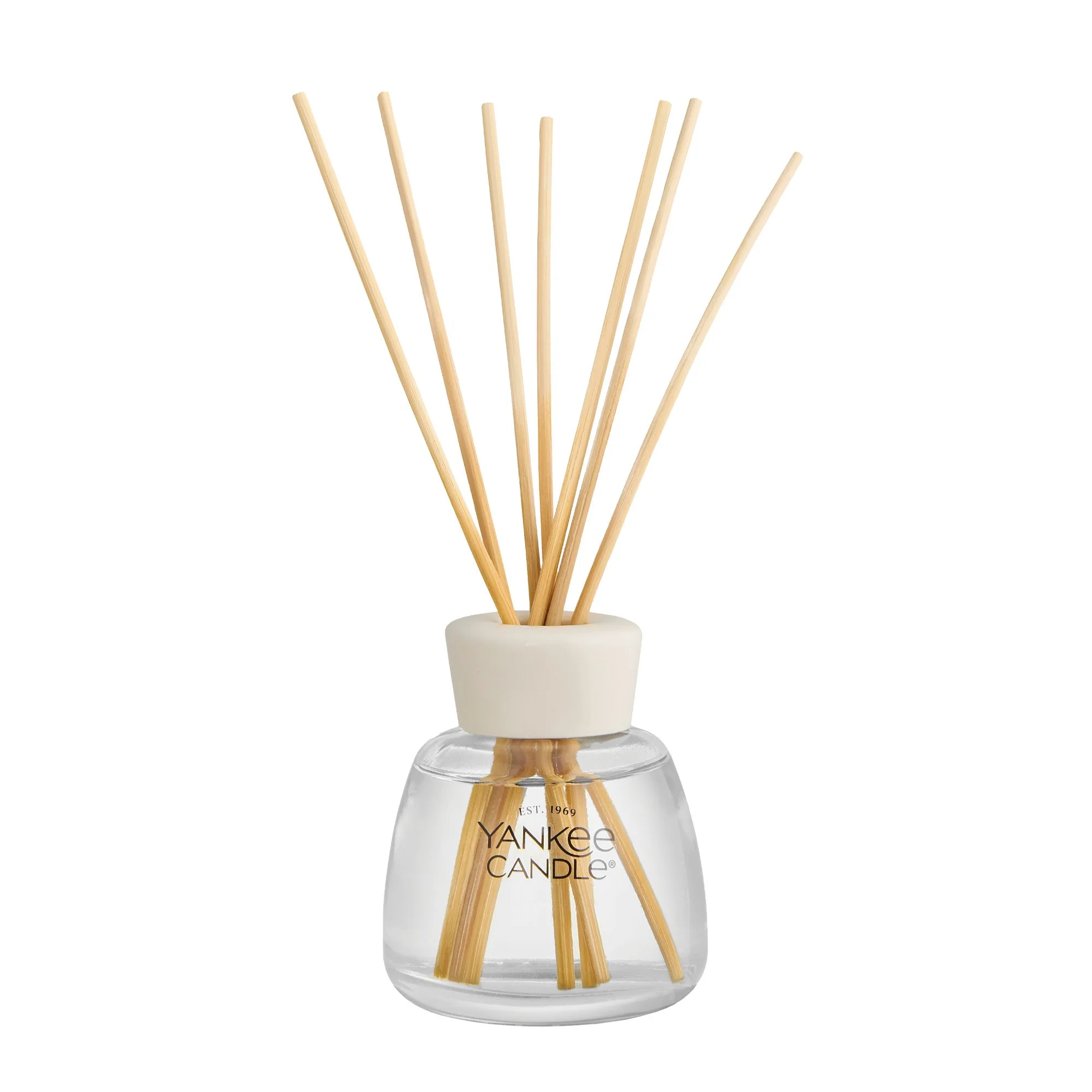 Starfruit & Sunshine Reed Diffuser 100ml by Yankee Candle